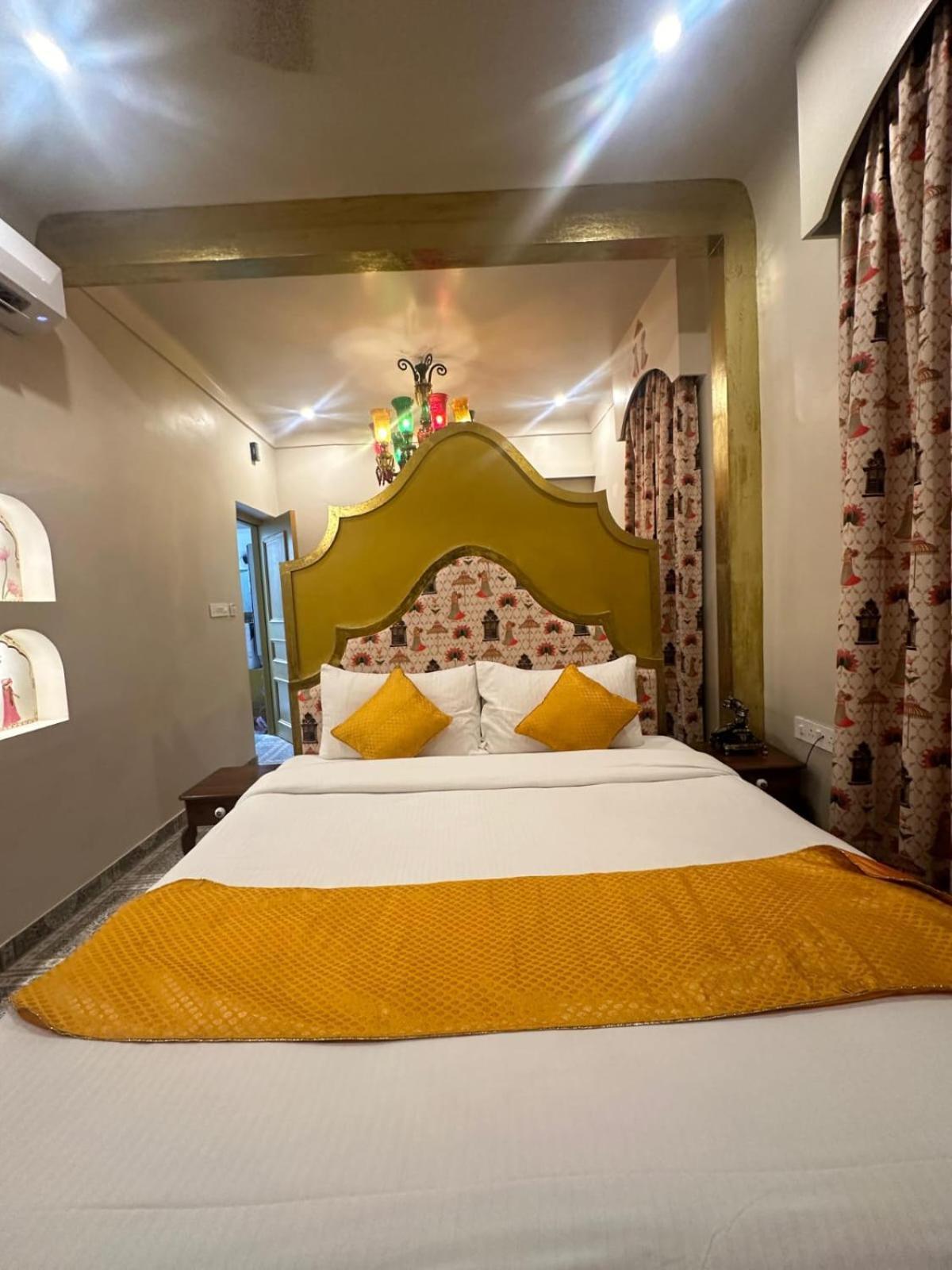 Stay Banaras - A Boutique Hotel Varanasi Exteriör bild